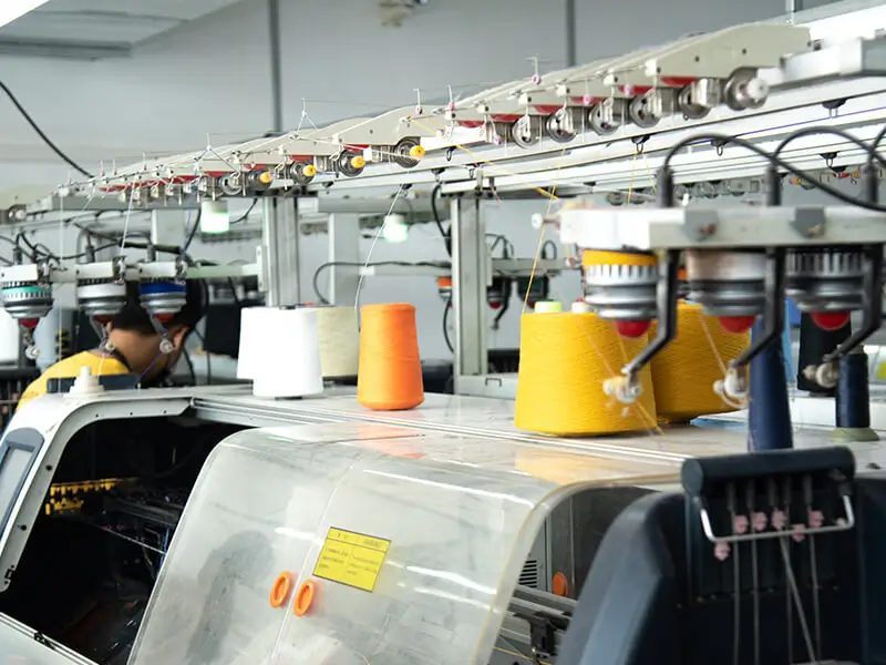 yarn hat manufacturer